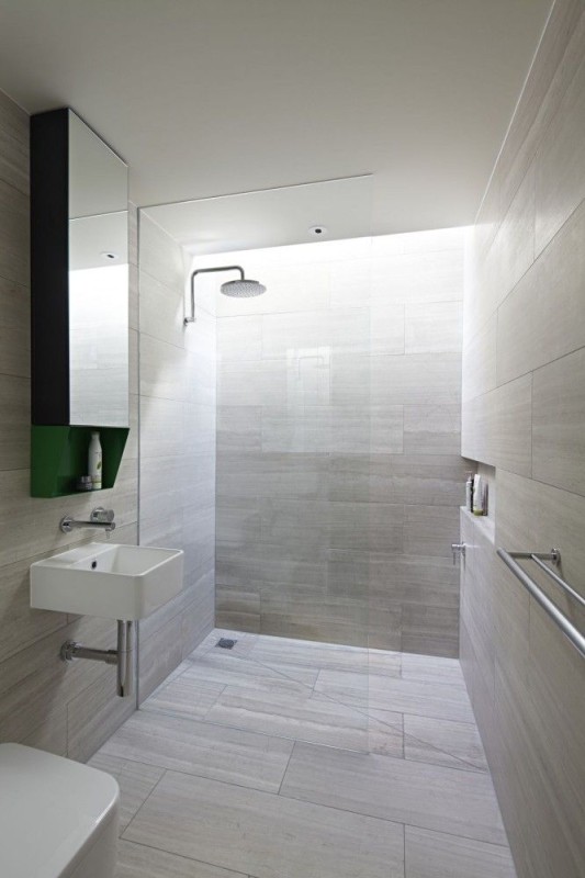 10 Tips To Make Your Bathroom Look Bigger Tilejunket